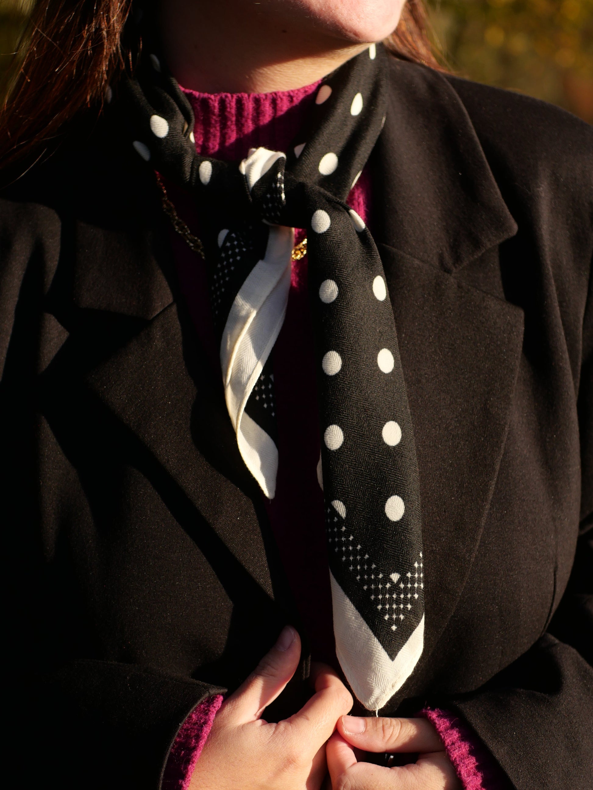 Foulard carre soie noir poid blanc chez ceane 