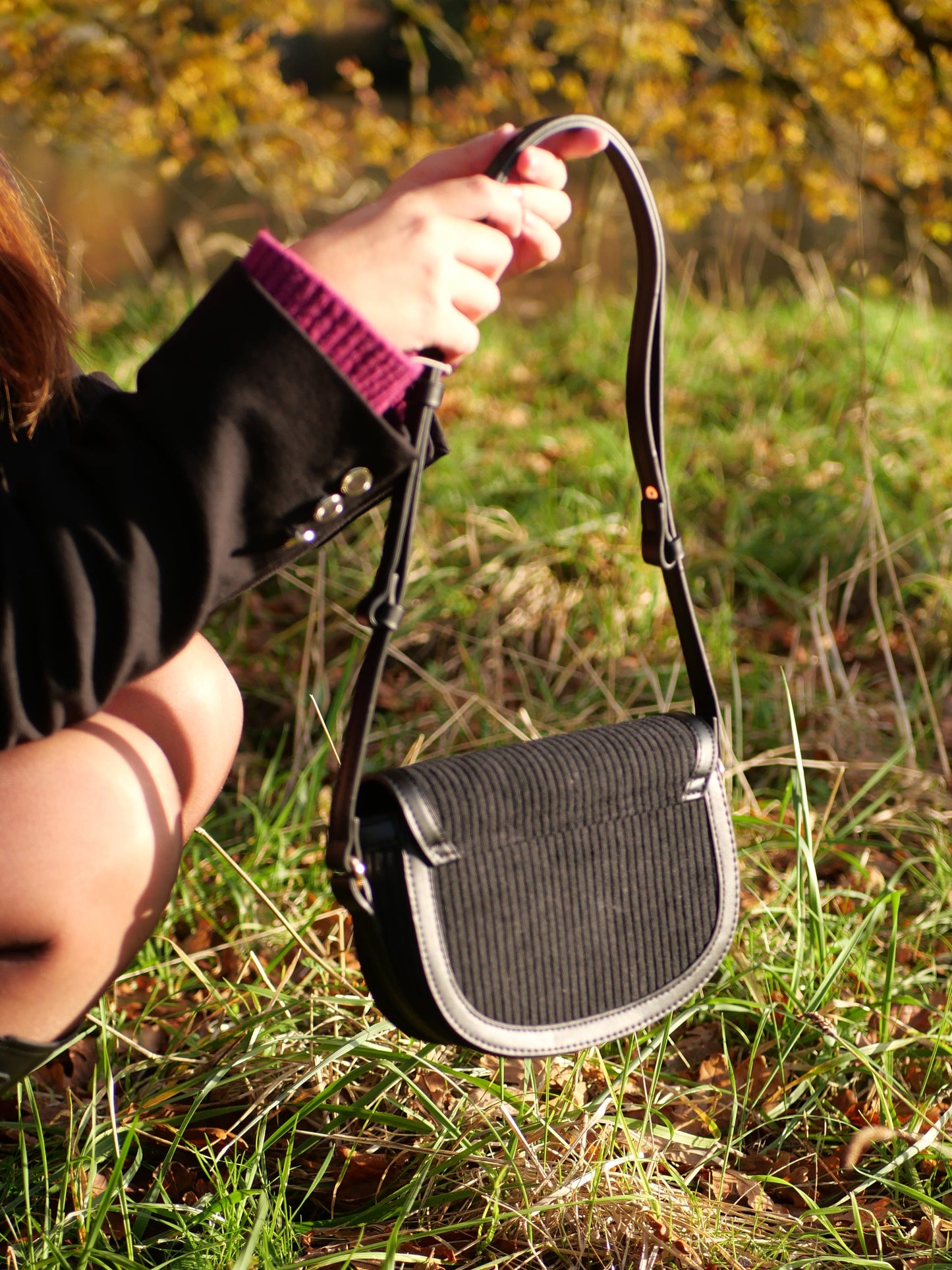 Arriere sac noir cuir daim 