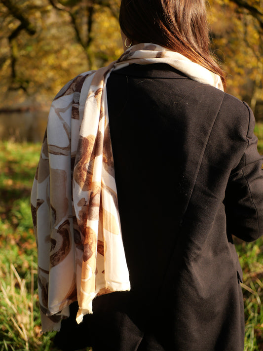 Echarpe femme motif beige blanc marron hiver laine douce chez ceane 