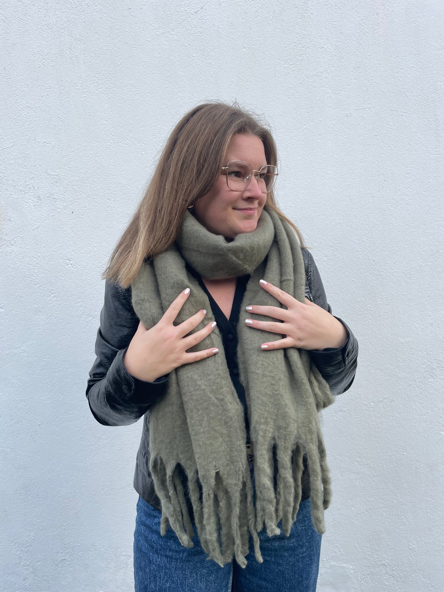 Echarpe kaki verte laine chez ceane 