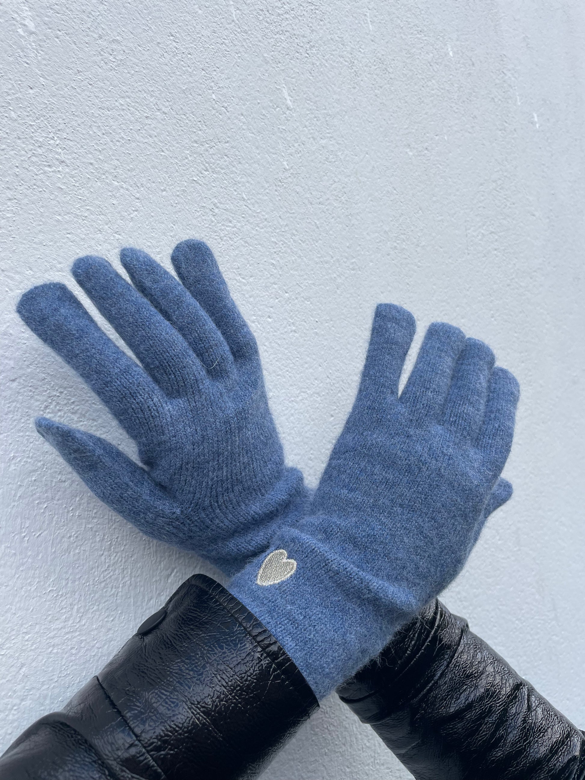 Gants bleu coeur or laine chez ceane 