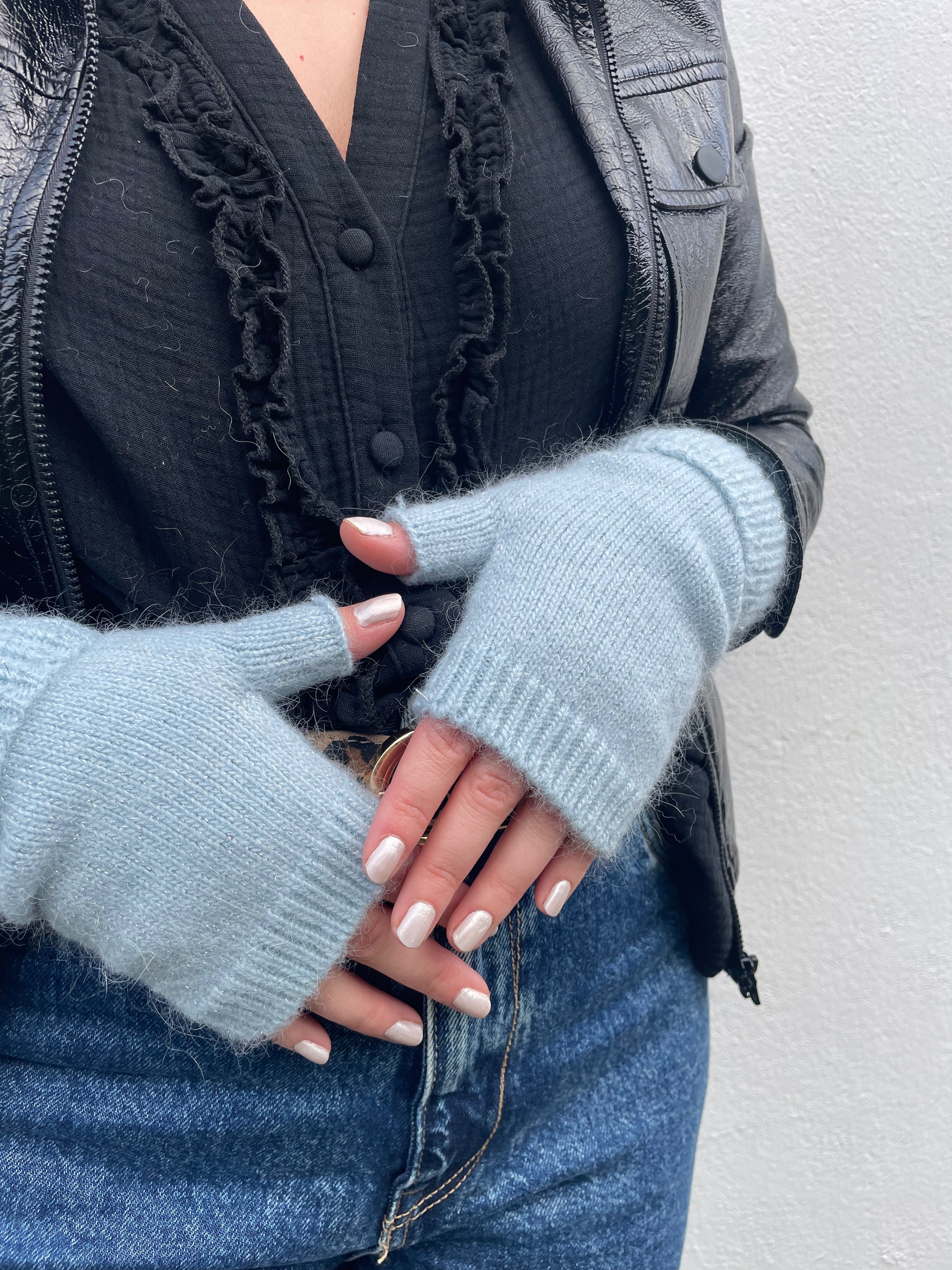 Mitaine bleu laine chez ceane 