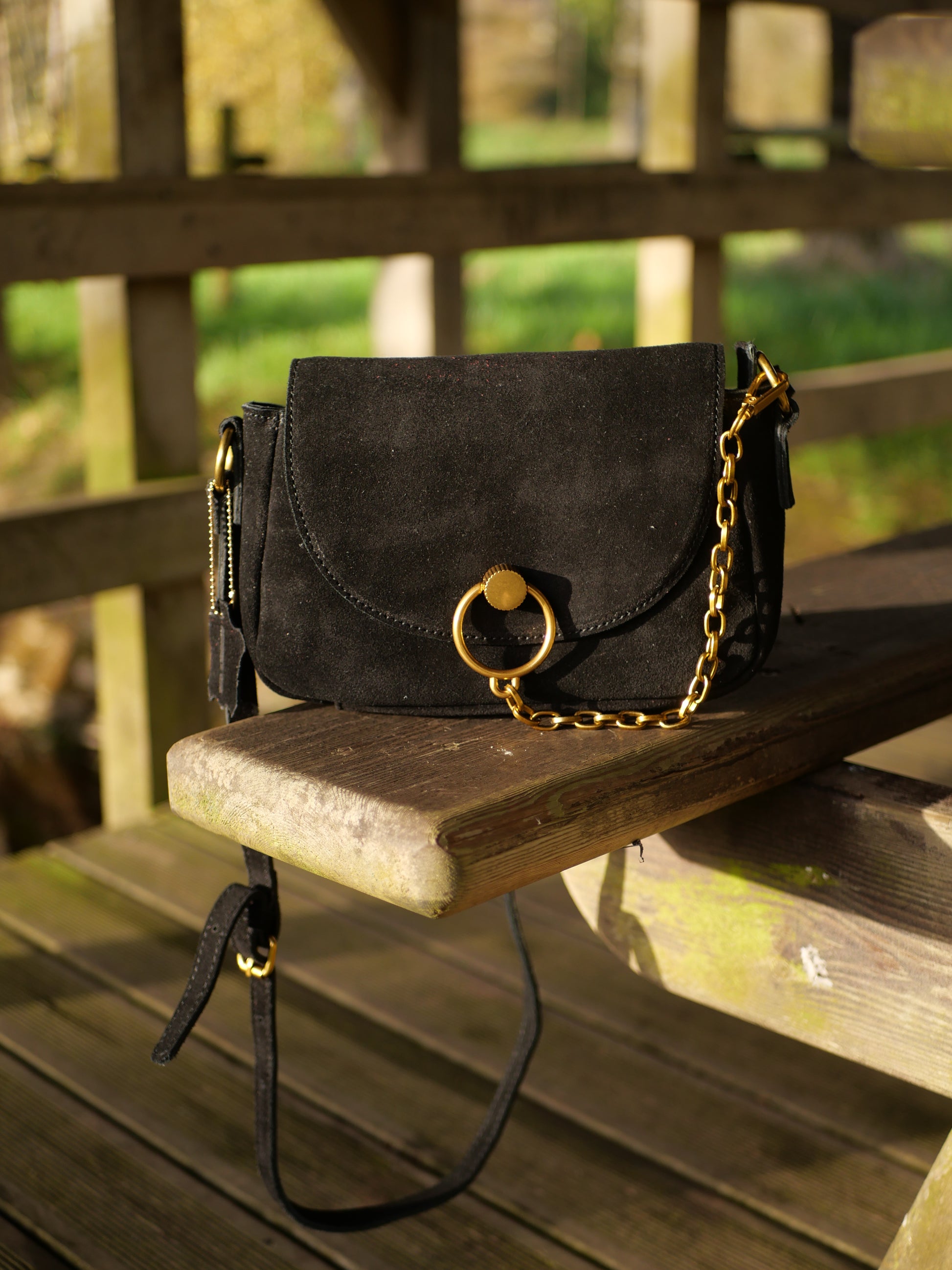 Sac noir chaine cuir daim veritable chez ceane 