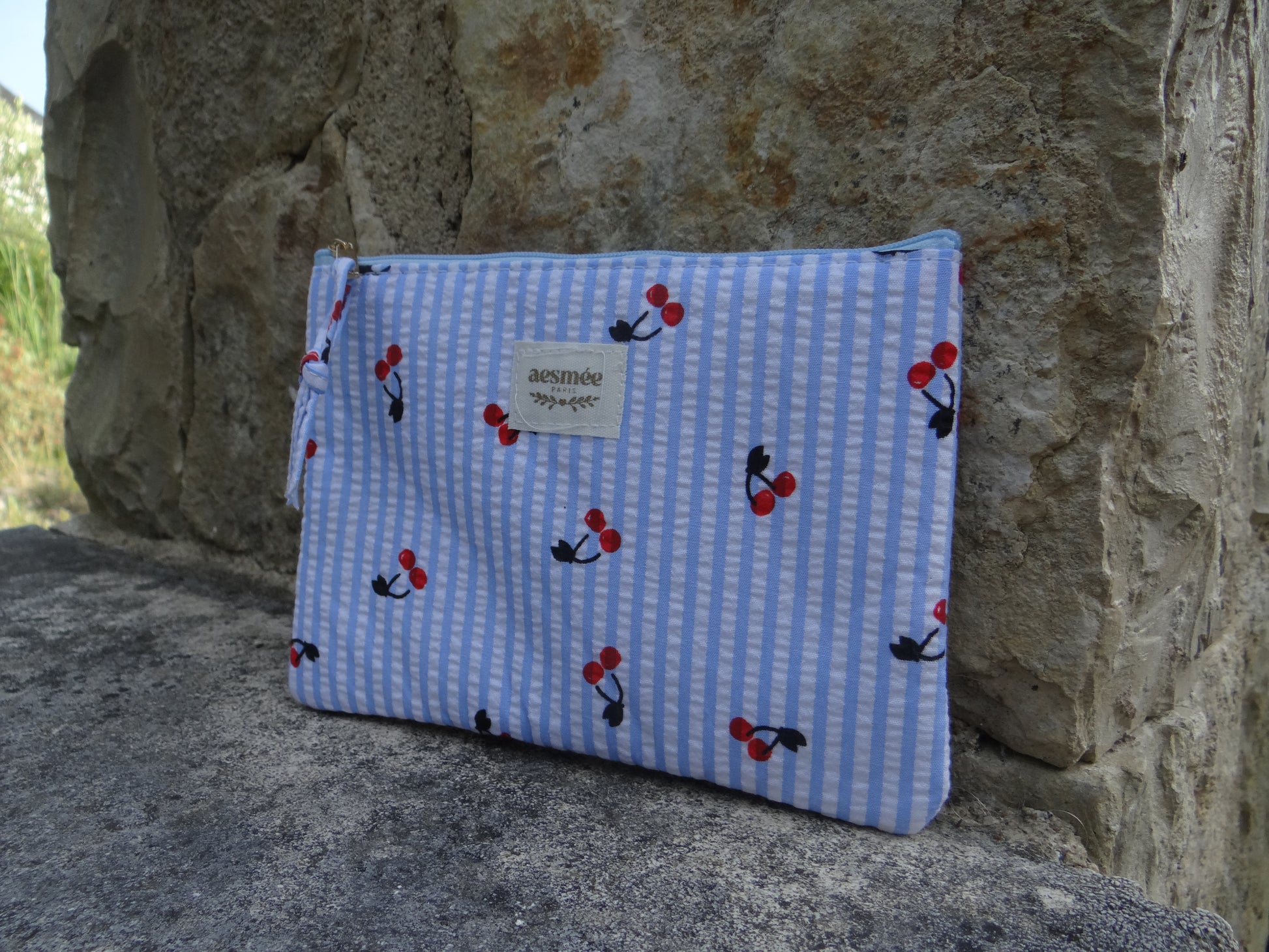 Trousse rayé blanc et bleu avec motif cerises - Chez Ceane